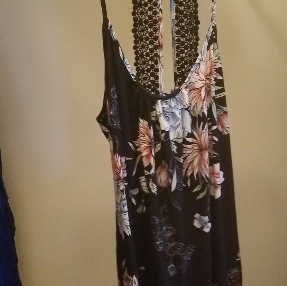 NWT Woman's chemise nightgown